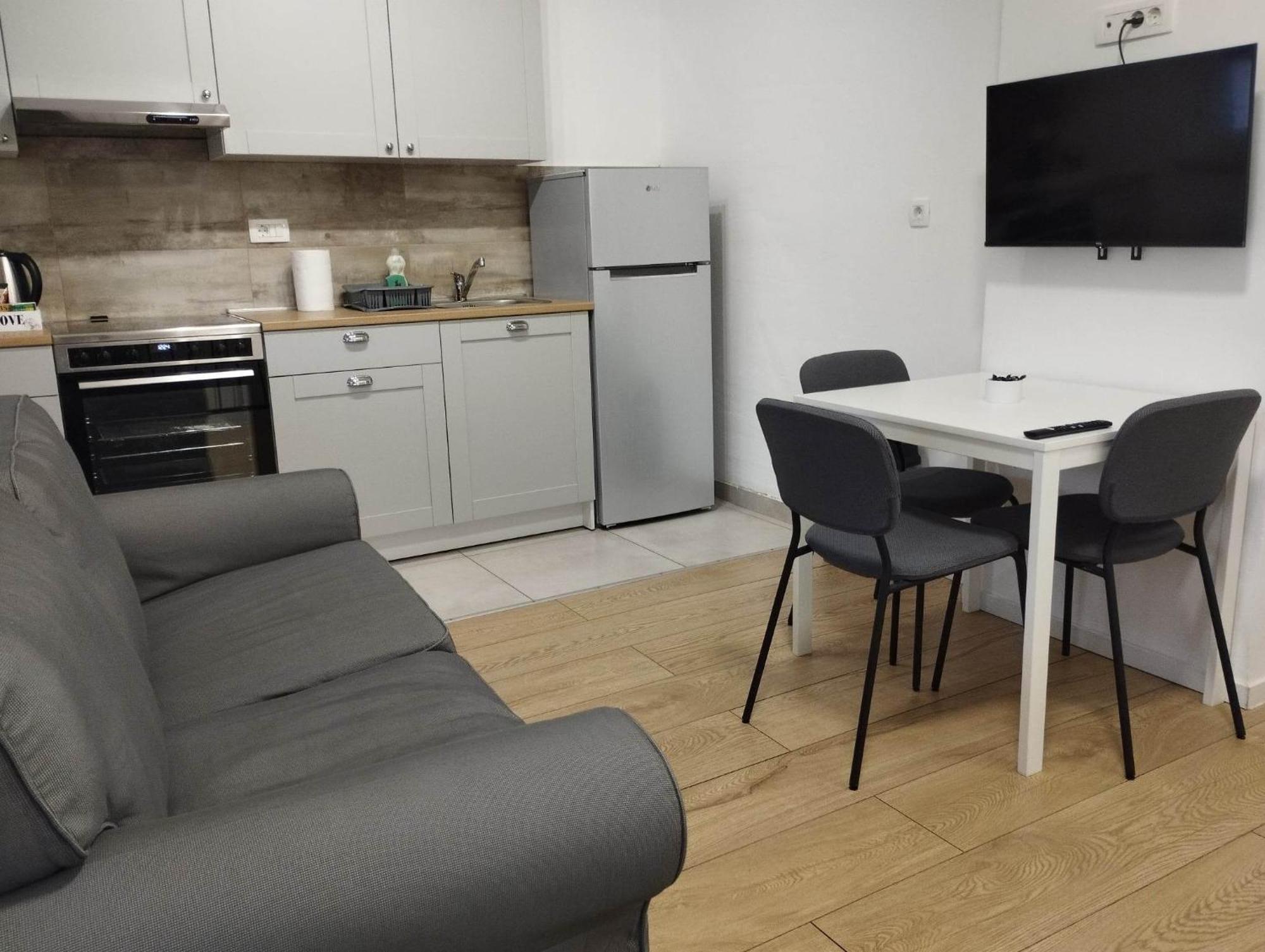 Lovely Flat, City Center With Free Parking Varaždin Екстериор снимка
